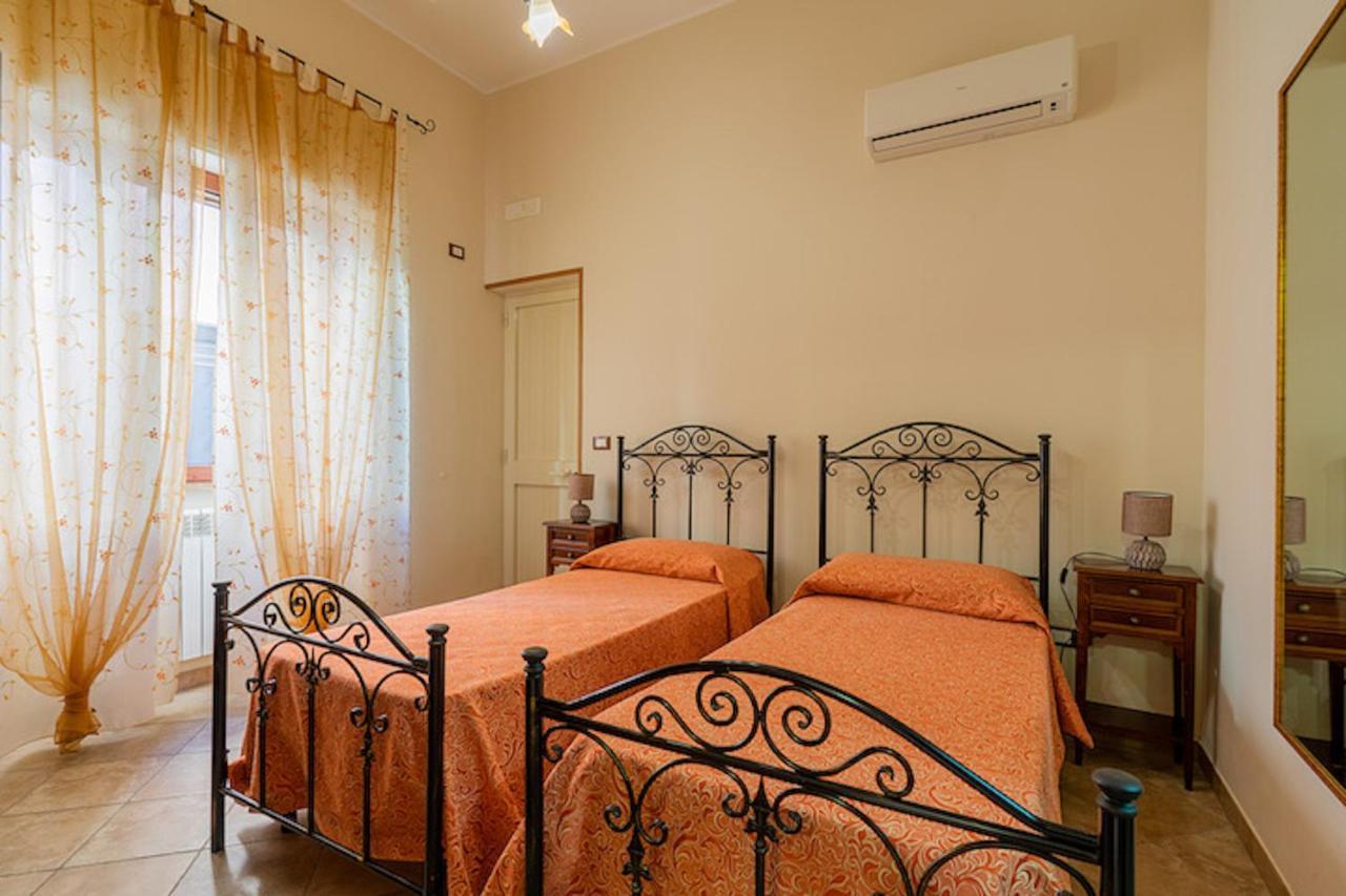 Appartamento Supersanosalento ภายนอก รูปภาพ