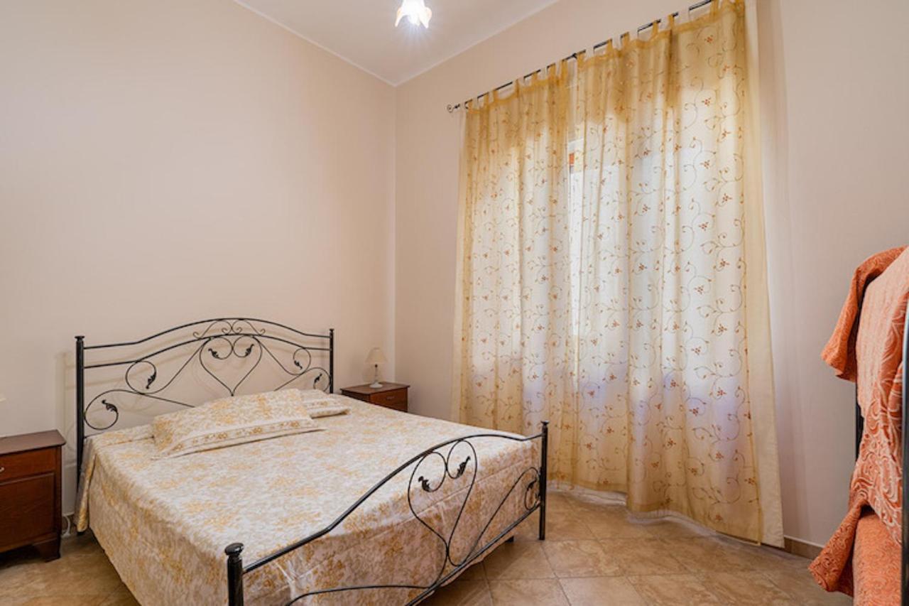 Appartamento Supersanosalento ภายนอก รูปภาพ